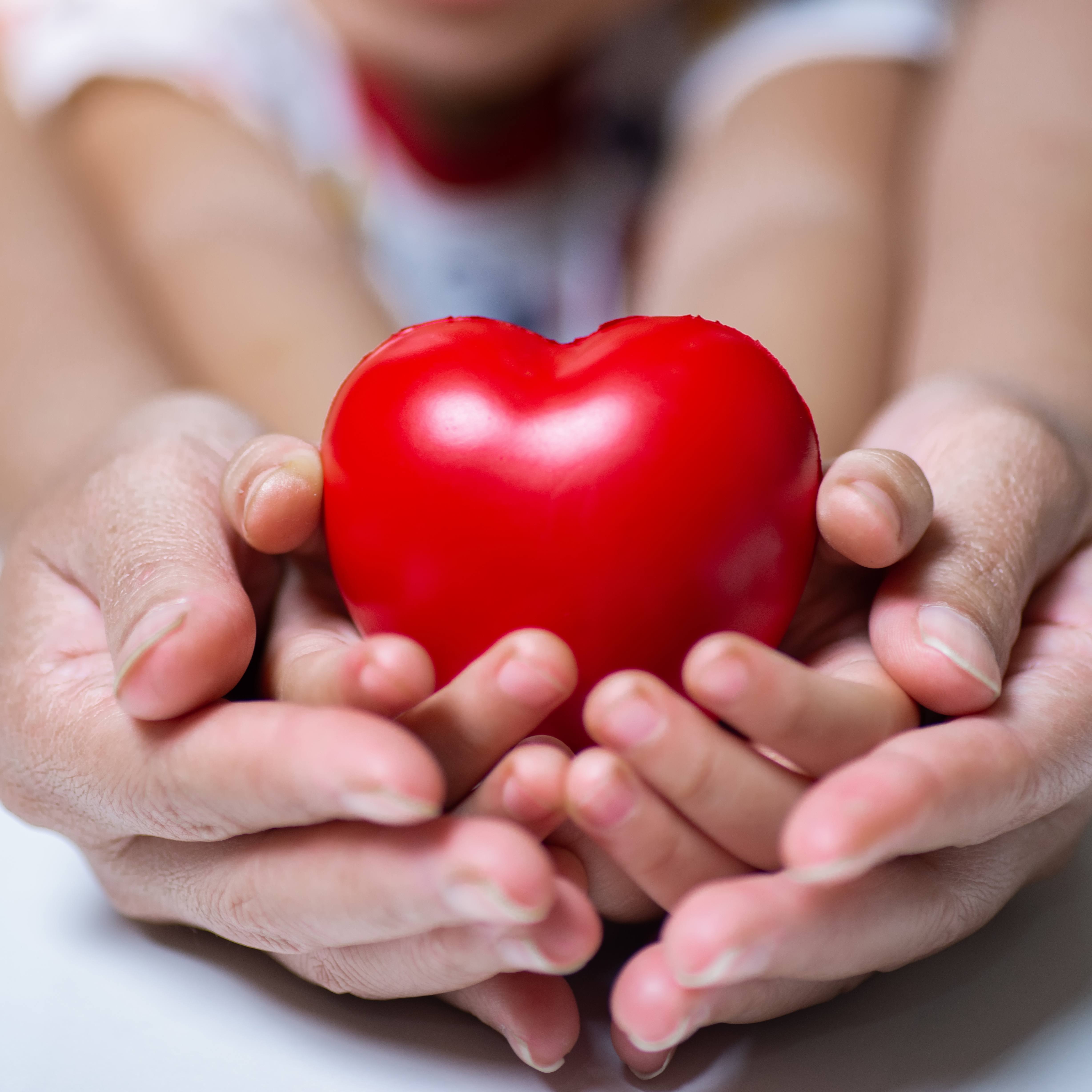 تكشف دراسة صادرة عن مايو كلينك أن معظم الأشخاص المصابين بحالة وراثية تؤدي إلى ارتفاع كبير في مستويات الكوليستيرول يظلون غير مشخّصين featured image