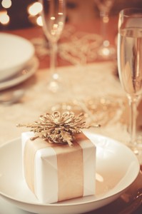 gold and white holiday pkg.