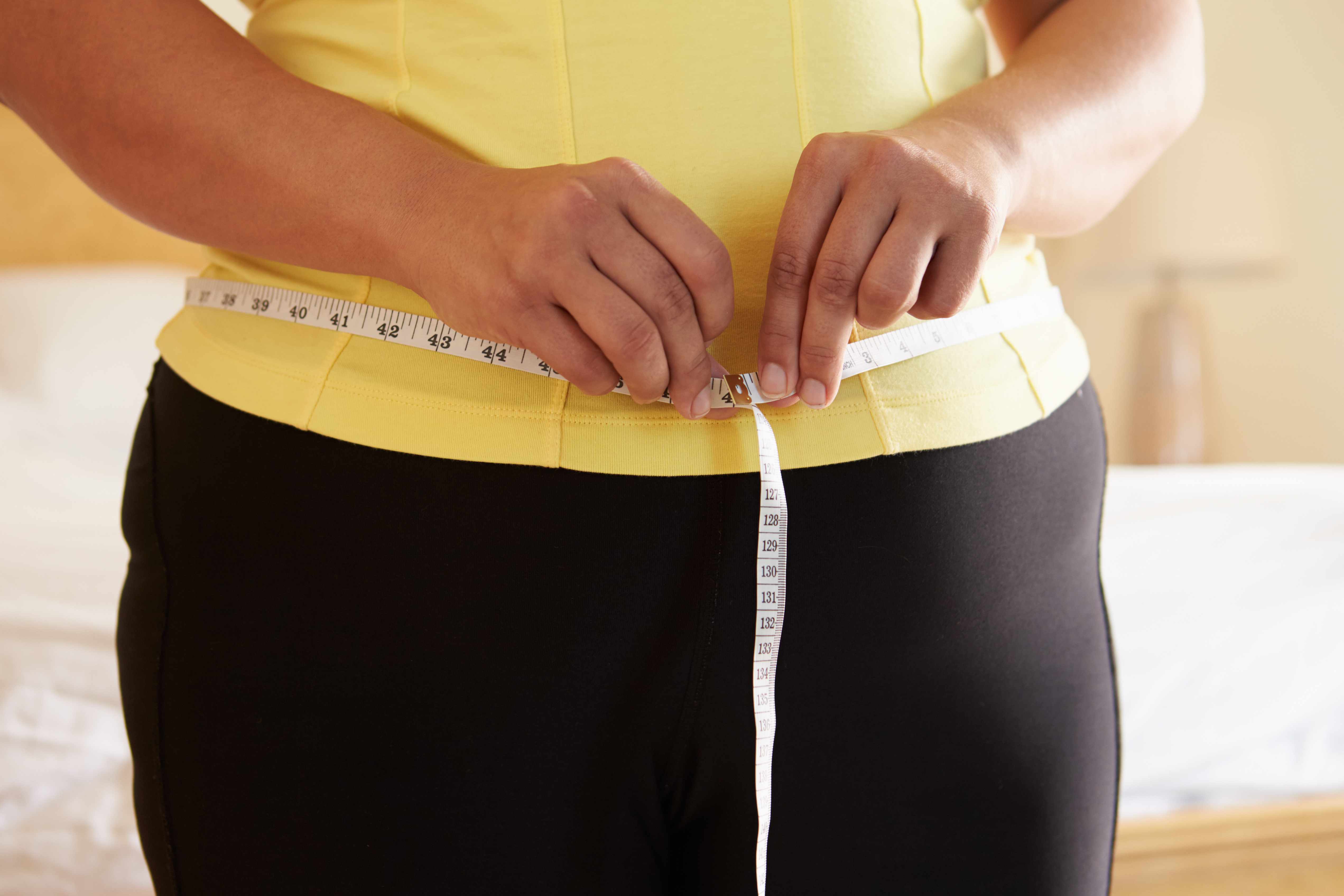 Ожирение окружность талии. Excess Weight. Вода скапливается в области талии. Lose Weight fast and safe. Overweight Squeeze belly fat on clothes.