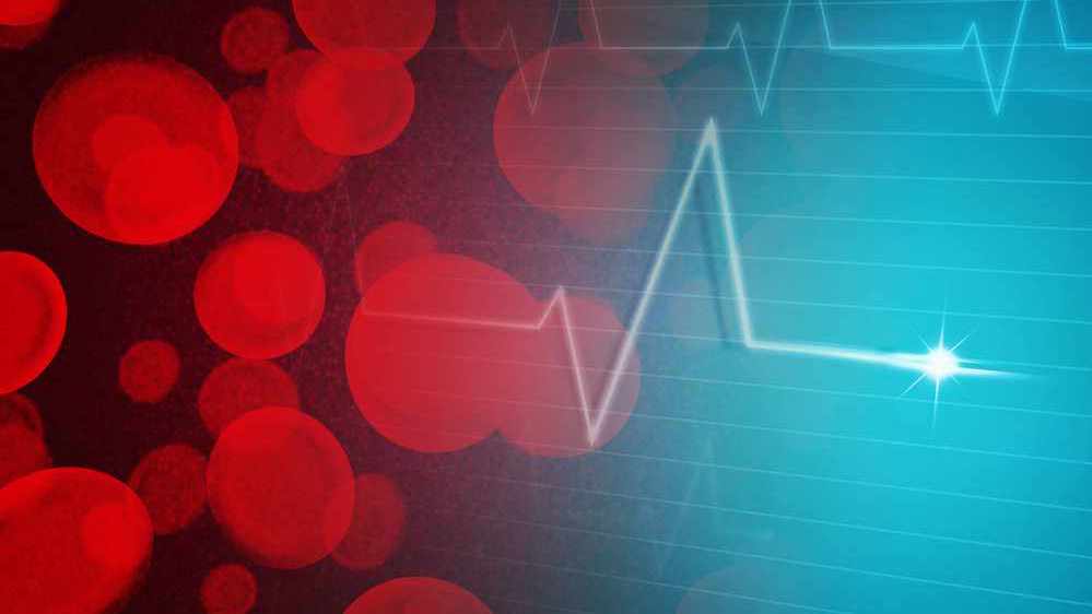 Conceptualización de la presión arterial con glóbulos rojos y un monitor cardíaco