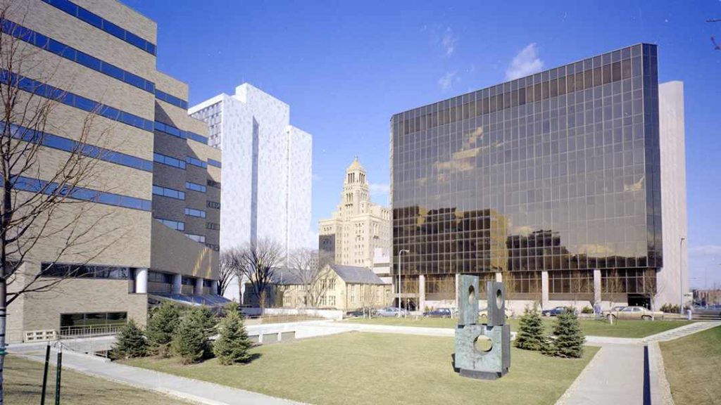 a 1980 photograph of Mayo Clinic's campus in Rochester, Minnesota
