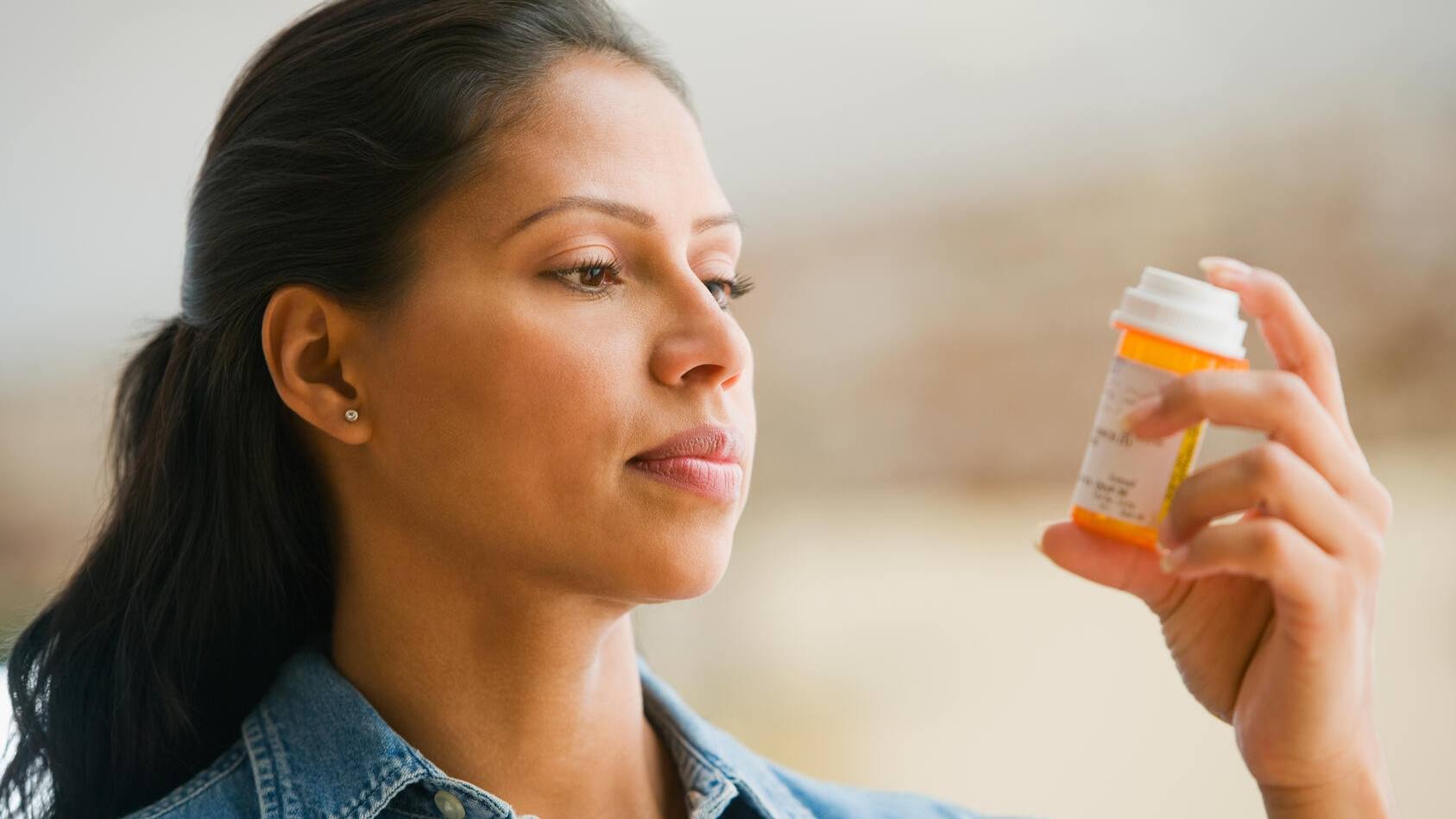 Science Saturday: Could antidepressants cause treatment-emergent mania? featured image