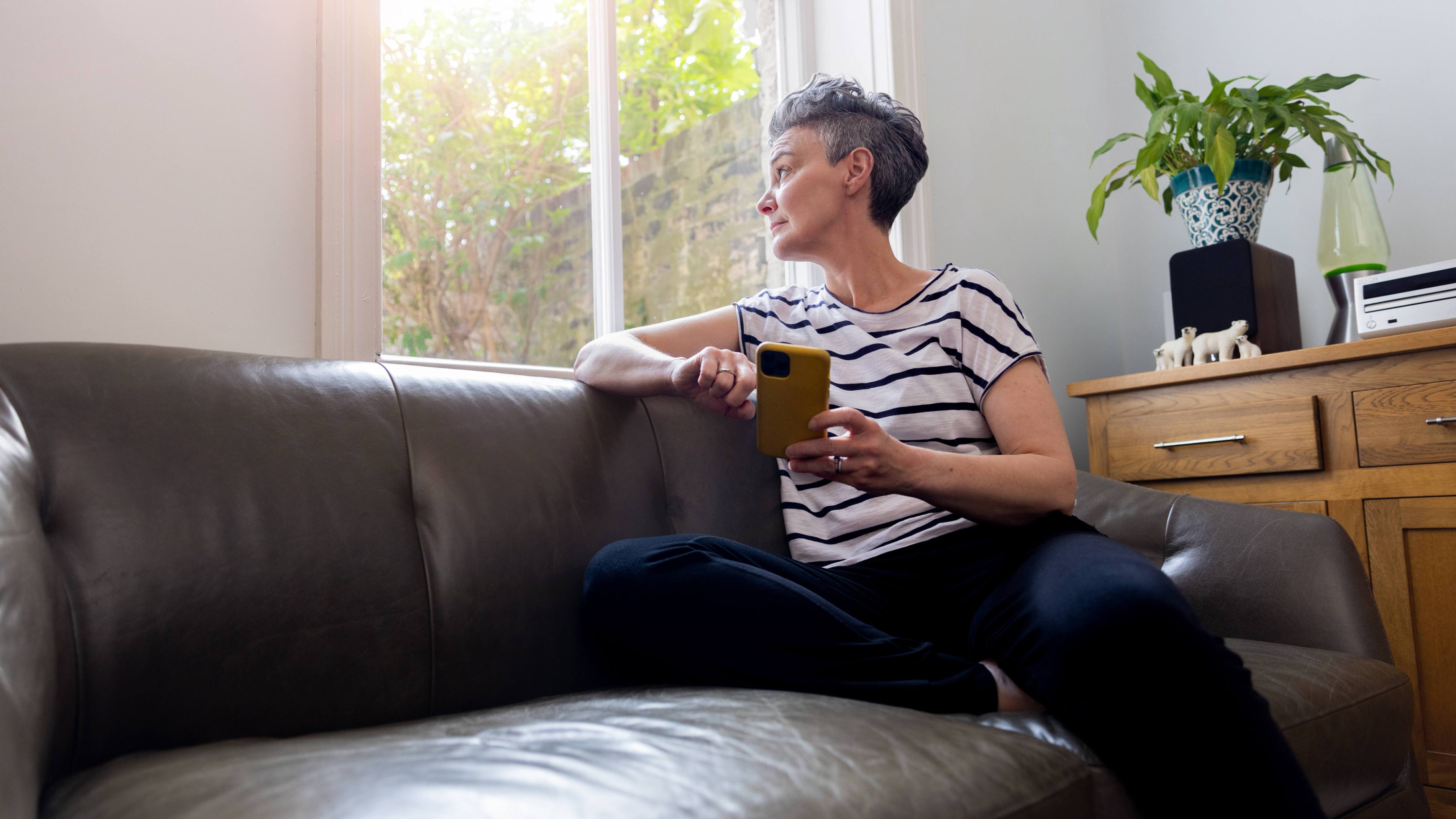 Mayo Clinic study reveals hidden causes of heart attacks in younger adults, especially women featured image