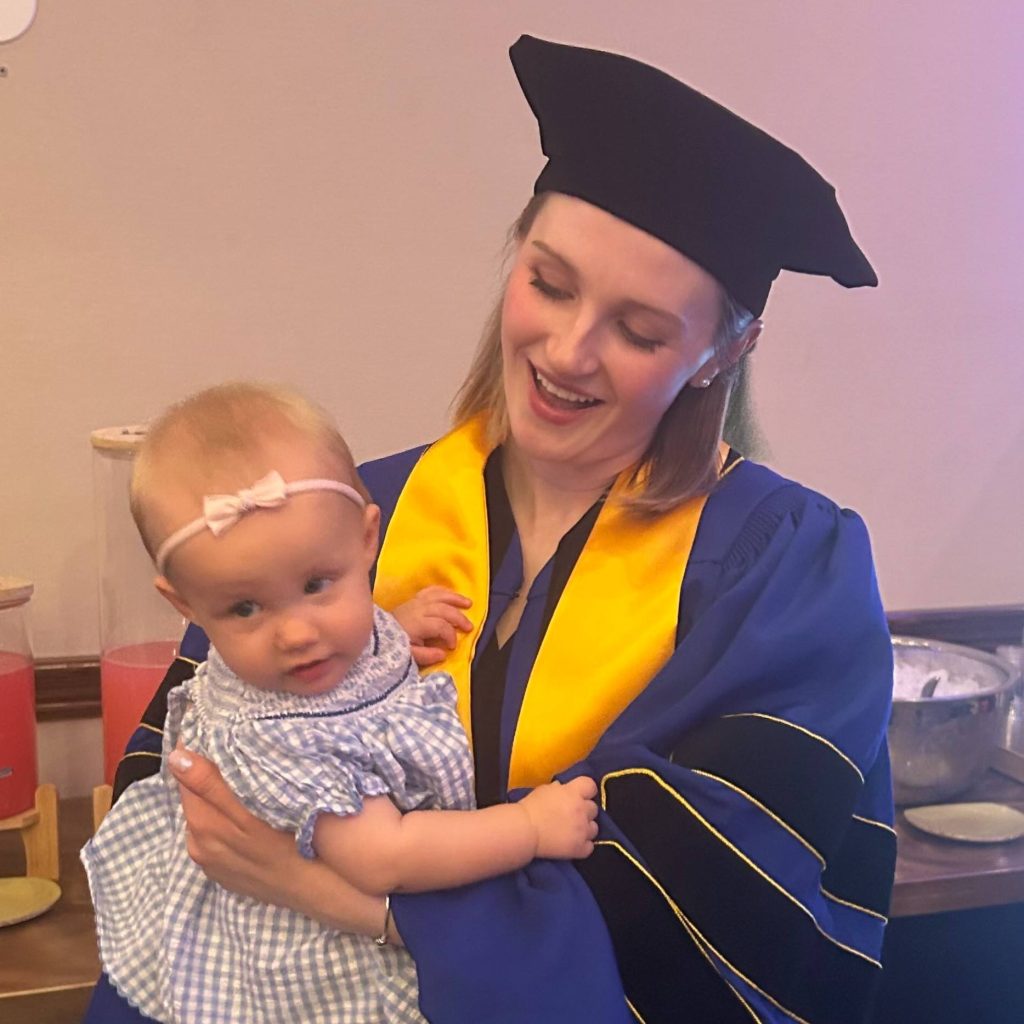 Dr. Oliva Iverson and daughter 2025 AZ commencement 1x1