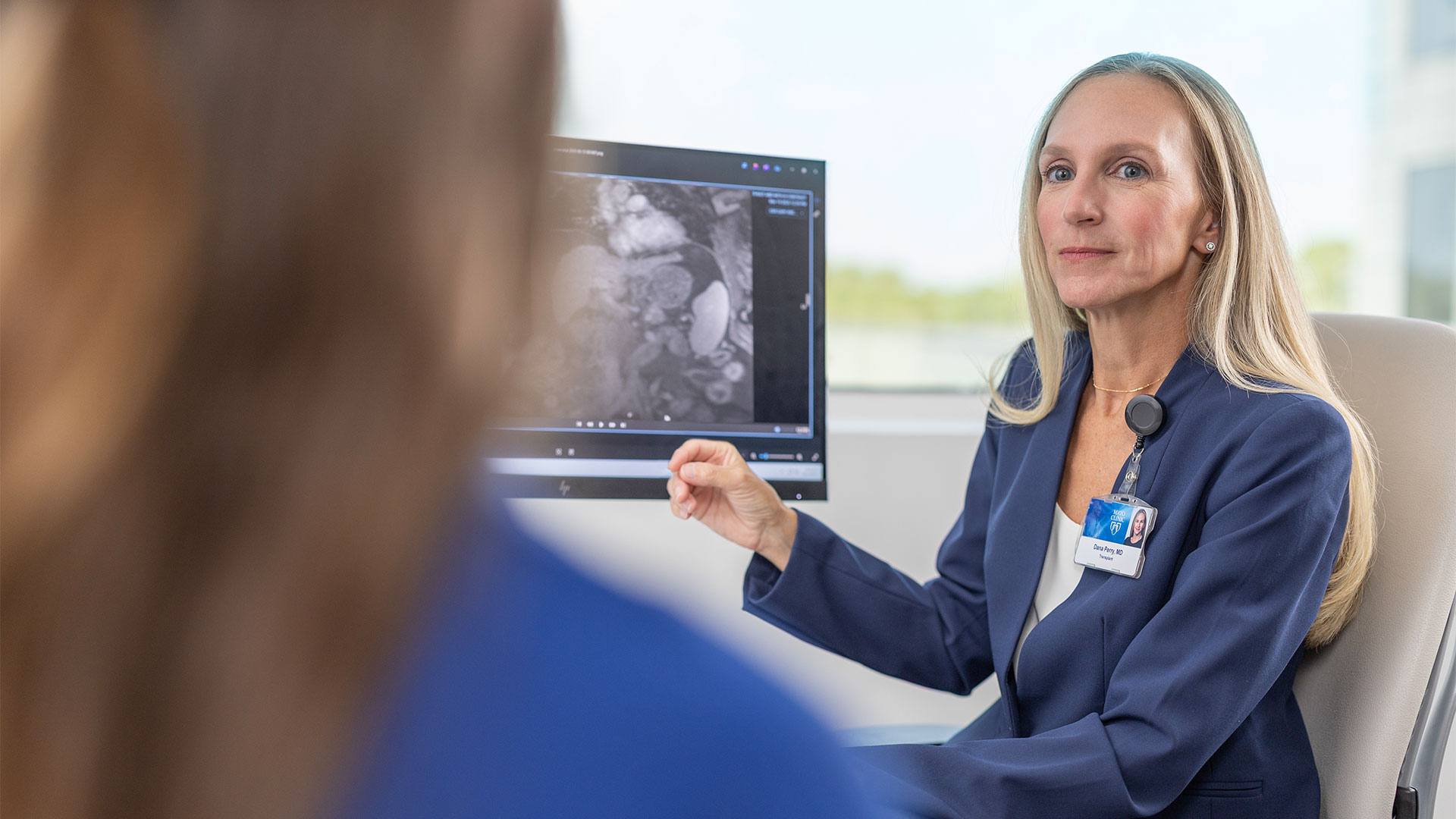 Immunotherapy boosts chemotherapy in combating stage 3 colon cancer featured image