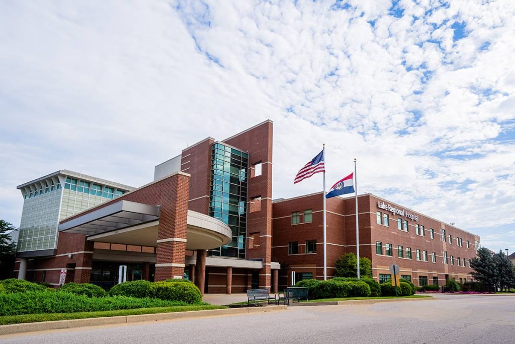 Exterior image of Lake Regional Hospital in Osage Beach, Missouri