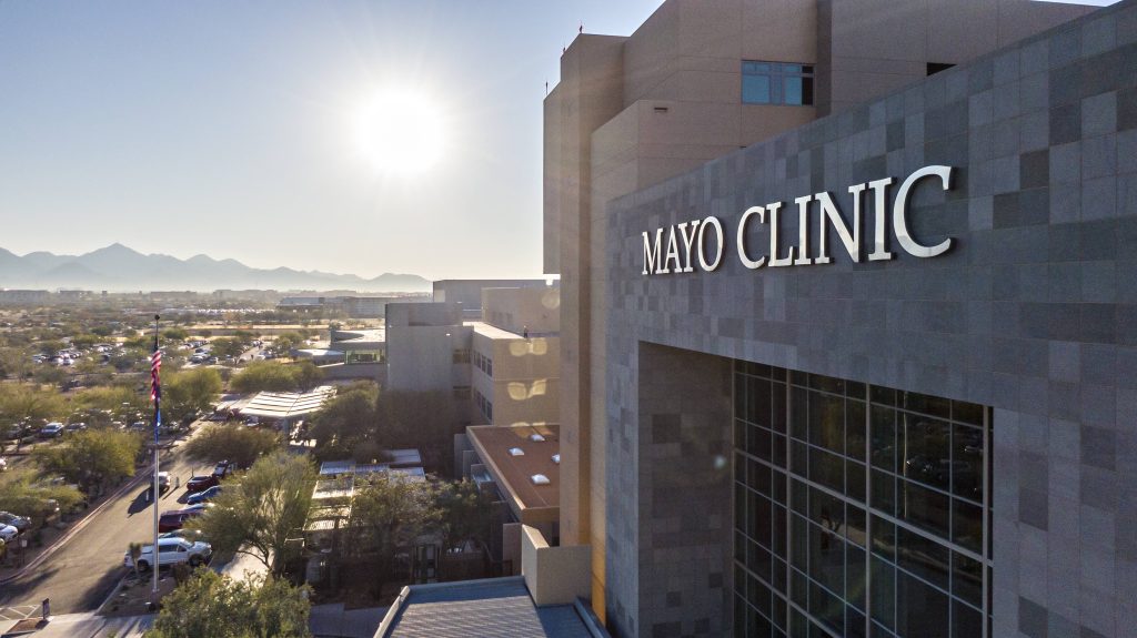 Exterior image of Mayo Clinic in Arizona