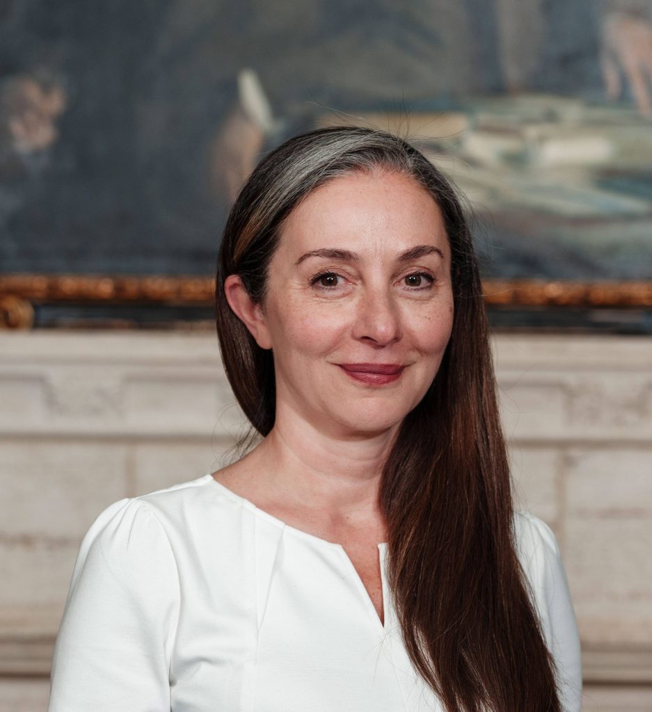 Photo of Mayo Clinic neurosurgeon Gelareh Zadeh, M.D., Ph.D.