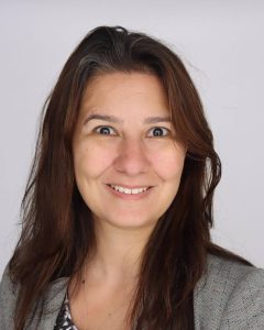 portrait of Dr. Claire Raphael
