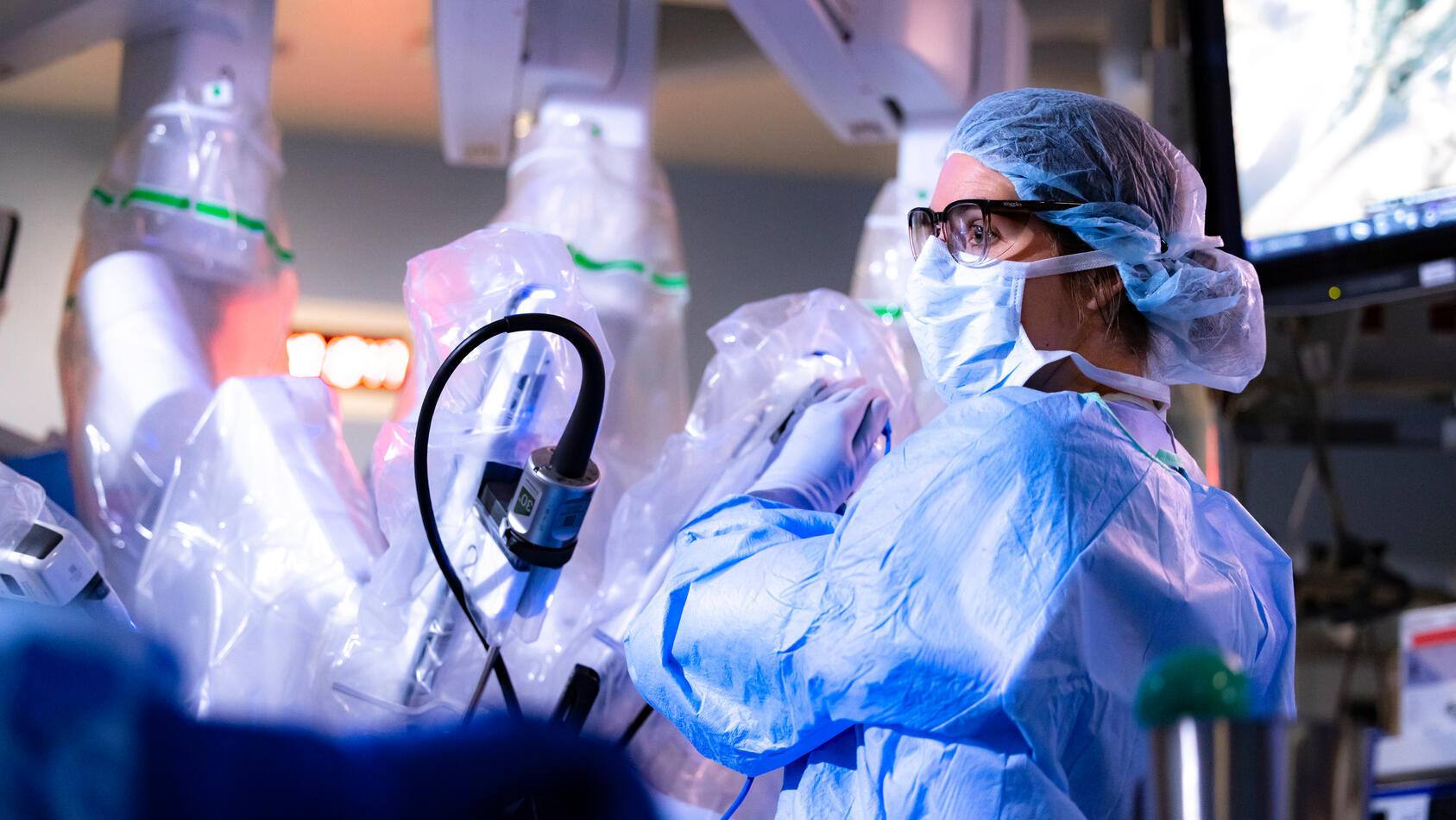 Mayo Clinic offers newly FDA-approved robotic nipple-sparing mastectomy surgery featured image