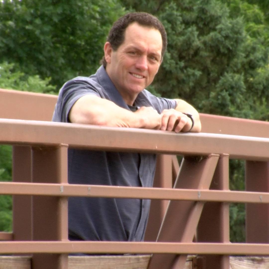 When a fire chief needed help: How Mayo Clinic’s collaborative care and robotic surgery saved his life (VIDEO) featured image
