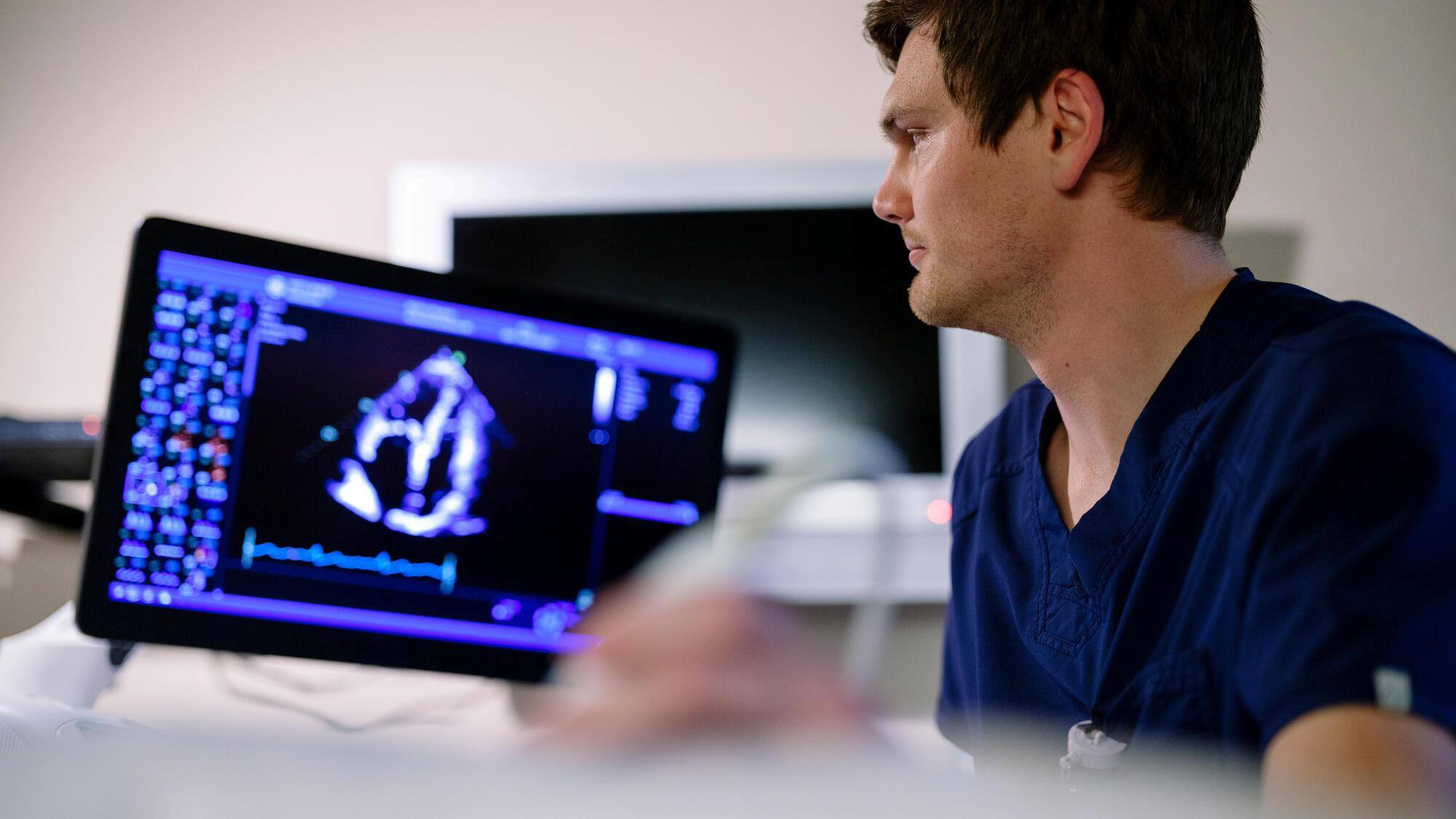 AI-assisted approach helps novice users capture heart ultrasound images, identify aortic stenosis  featured image