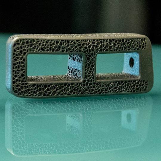 Mayo Clinic Minute: 3D printing brings a personalized fit to spine surgery (VIDEO) featured image