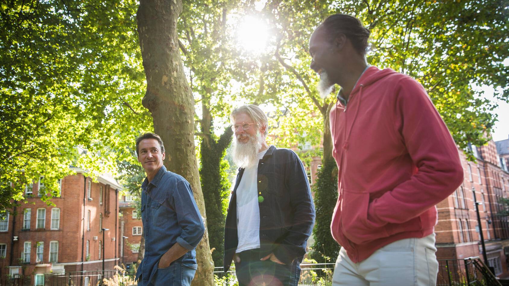 ¿Intenta moverse más? Experta explica los beneficios de contar pasos featured image